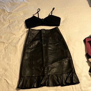 BLACK LAMB LEATHER BRA-LETTE AND HIGH-WAISTED LAMB LEATHER SKIRT